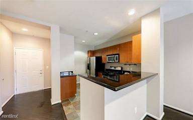 Main picture of Stadium Lofts