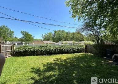 Main picture of 3505 S Knoxville Ave