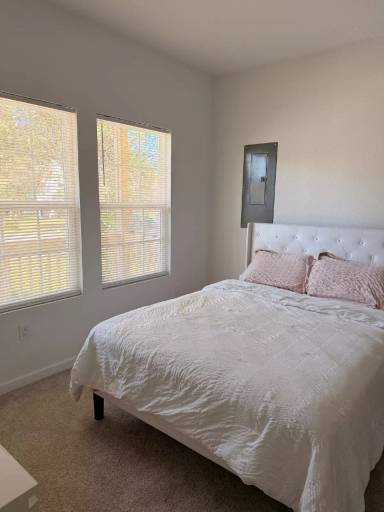 Main picture of 1527 Highland Ave