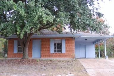 Main picture of 1008 Shirley Dr