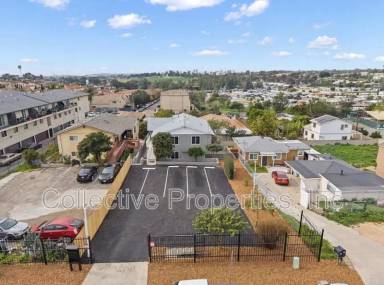 Main picture of 320 Willie James Jones Ave