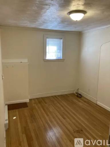 Main picture of 61-63 Gordon St