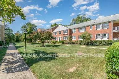 Main picture of 6606 Potomac Ave