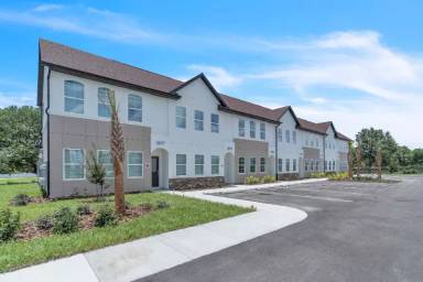 Main picture of 2549 Slim Haywood Ave