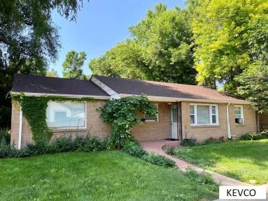 Main picture of 1007 Woodford Ave