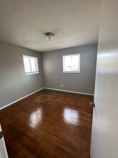 Main picture of 23930 Banbury Cir