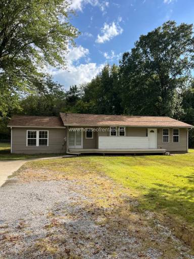 Main picture of 777 E Haney Rd