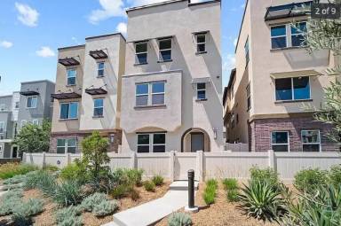 Main picture of 577 Daniel Freeman Cir
