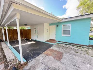 Main picture of 4721 E Castlewood Dr