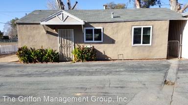 Main picture of 952 E.10 Street Aka 1015 Ave