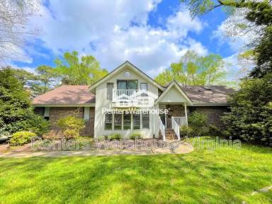 Main picture of 452 Suburban Pkwy