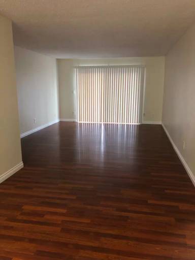 Main picture of 3330 SW Beaverton Hillsdale Hwy