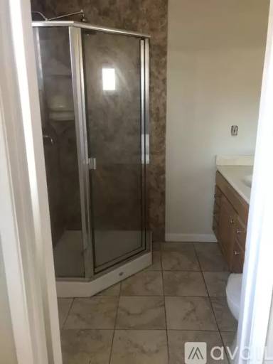 Main picture of 2977 Heidi Ct