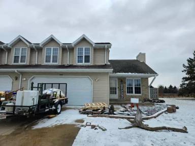 Main picture of 2646 Finger Rd
