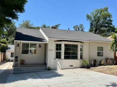 Main picture of 2214 Waltonia Dr