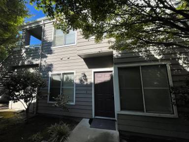 Main picture of 1625 Parkview Green Cir