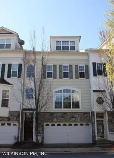 Main picture of 5066 Kilburn St