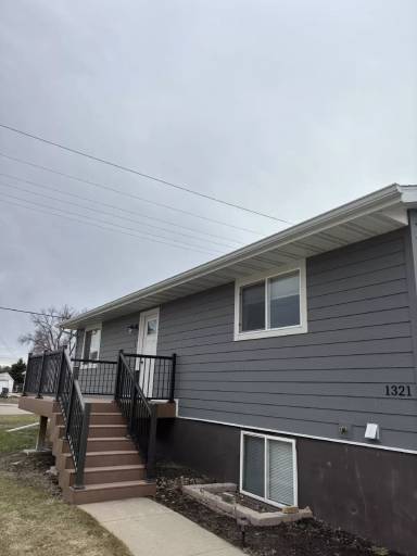 Main picture of 1321 8th Ave NE