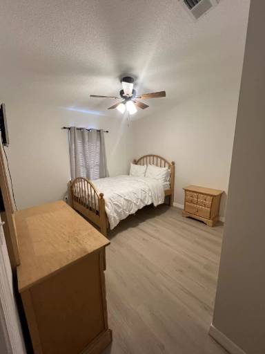 Main picture of 3599 Pioneer Trails Dr