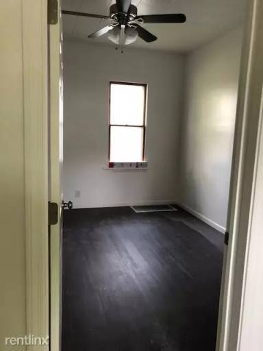 Main picture of 206 Springer Ave