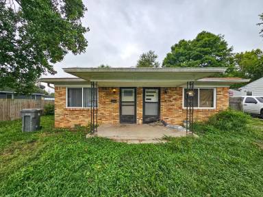 Main picture of 3412 S Oxford St