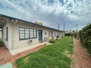 Main picture of 203 E Imperial Ave