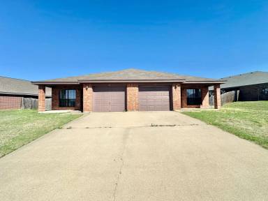 Main picture of 3105 Dannen Ct