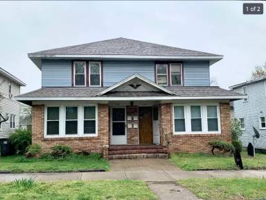 Main picture of 106 N Michigan St