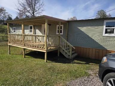 Main picture of 304 Townsend Dr
