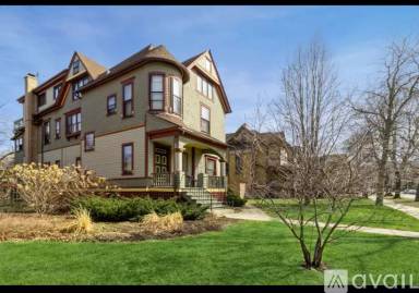 Main picture of 134 S Kenilworth Ave