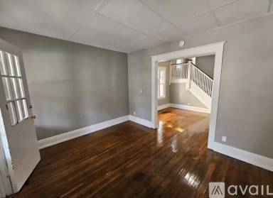 Main picture of 673 Parsells Ave