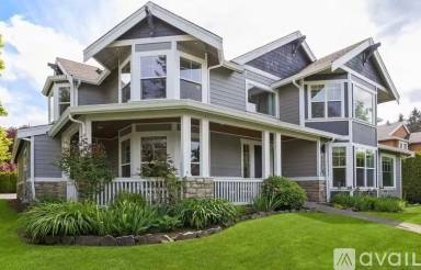 Main picture of 9926 130th Ave NE