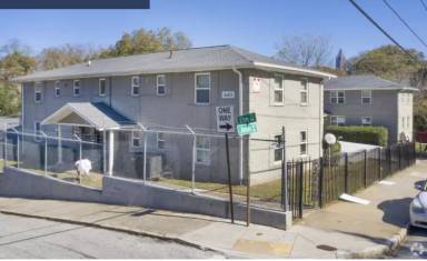 Main picture of 641 Jones Avenue Northwest - 3