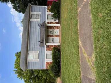 Main picture of 3227 Dothan St