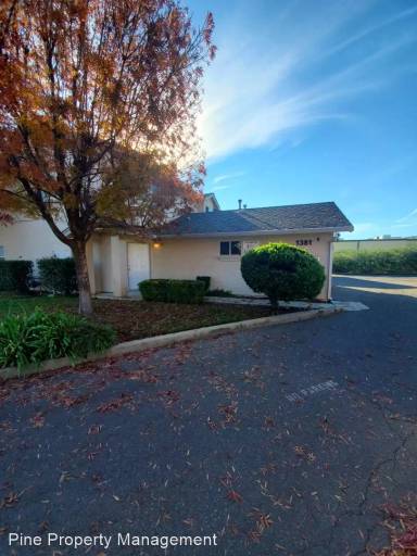 Main picture of 1381 Serrano Pl