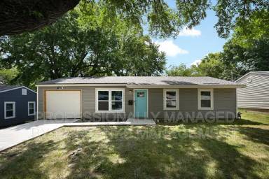 Main picture of 6405 E 150th St