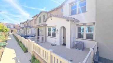 Main picture of 3942 Lavine Way