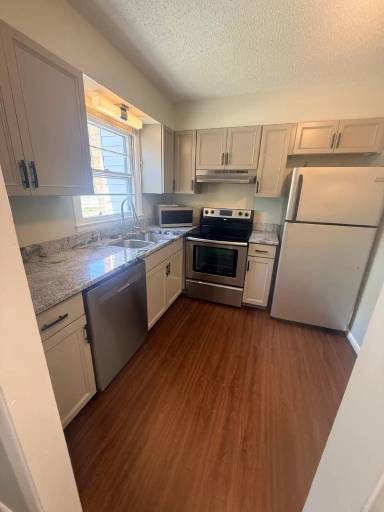 Main picture of 2696 Brigadoon Ln