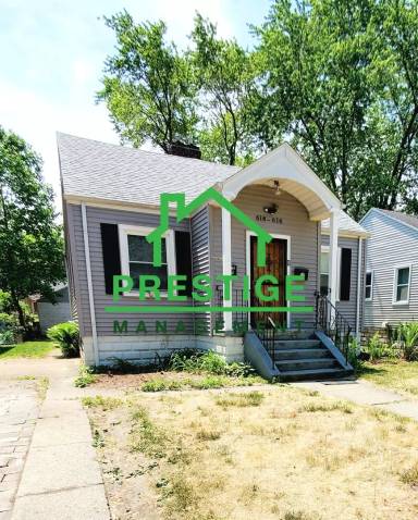 Main picture of 618 Locust St