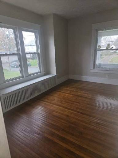Main picture of 1226 Shriver Ave NE