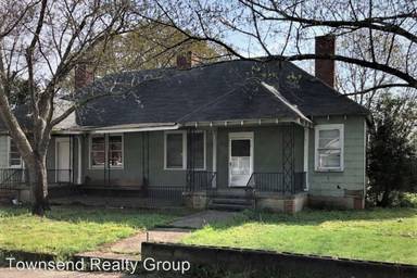 Main picture of 285 Poplar St