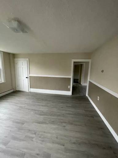 Main picture of 24 Green St