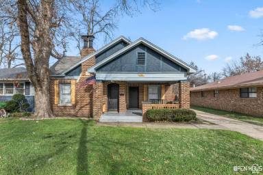 Main picture of 1708 Speedway Ave