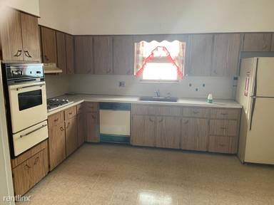 Main picture of 914 Van Buren Ave