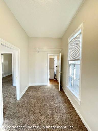 Main picture of 1430 Lipan St