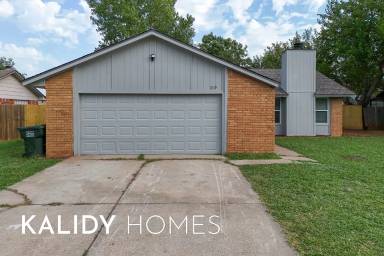 Main picture of 1319 W Gemini Rd