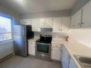 Main picture of 1602 E State St