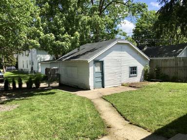 Main picture of 1016 Fremont Ave NW