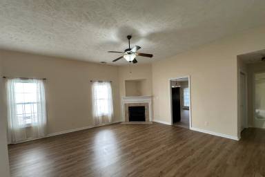 Main picture of 2931 Brookcrossing Dr