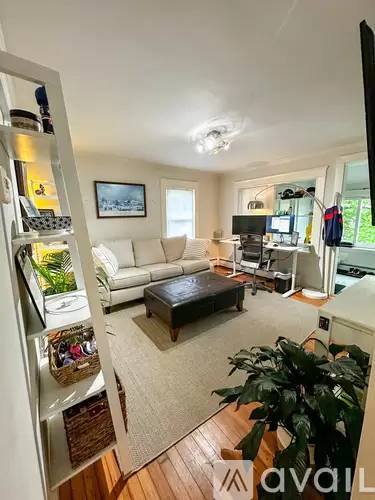 Main picture of 82 Saugatuck Ave